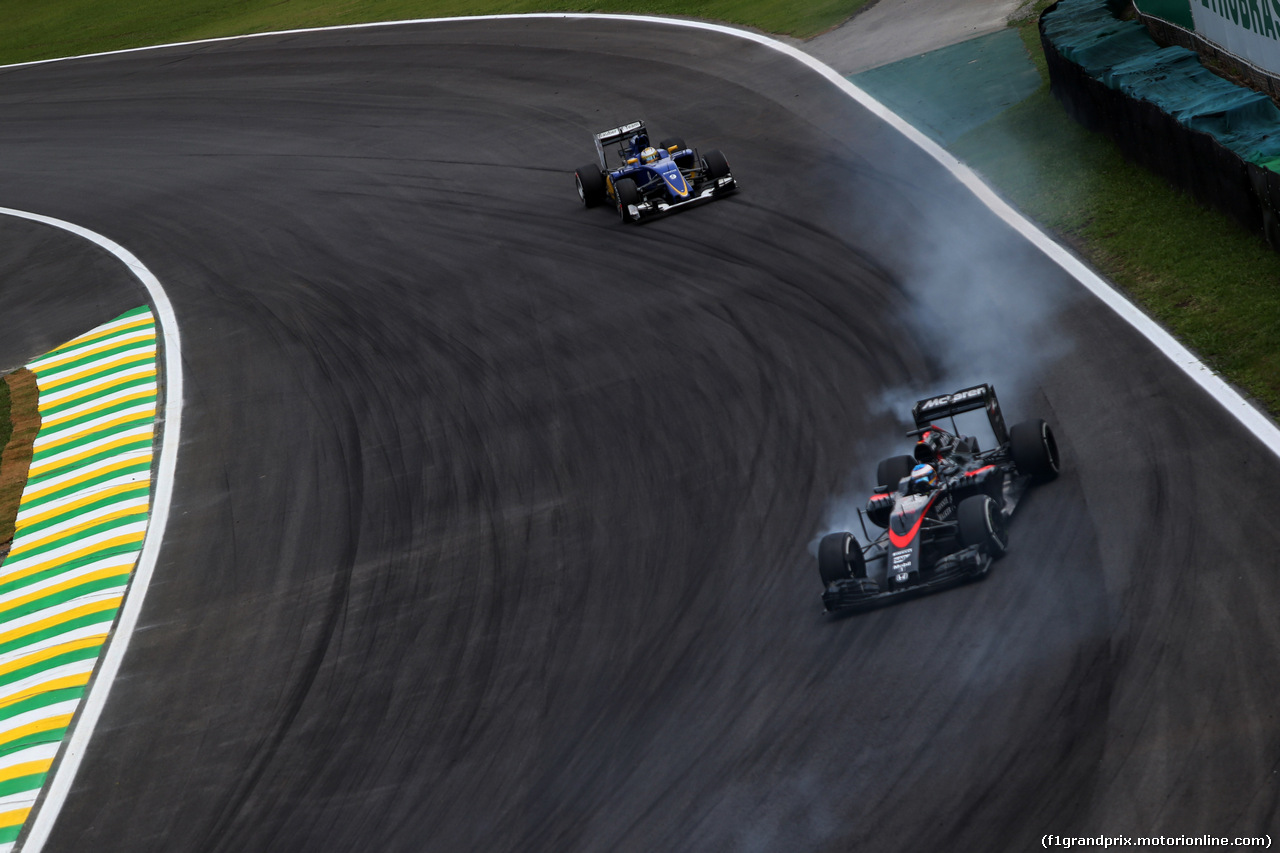 GP BRASILE, 15.11.2015 - Gara, Fernando Alonso (ESP) McLaren Honda MP4-30