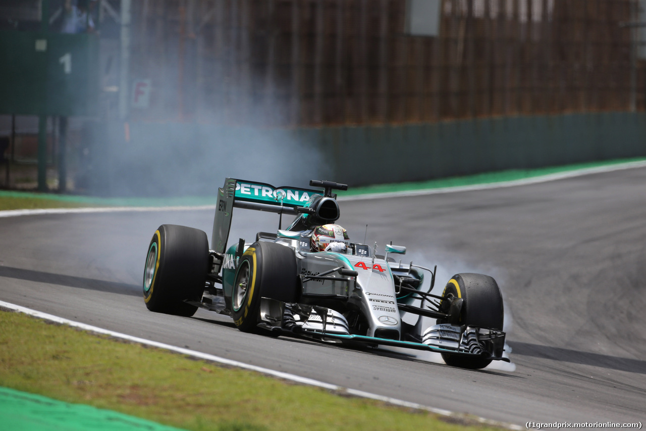 GP BRASILE, 15.11.2015 - Gara, Lewis Hamilton (GBR) Mercedes AMG F1 W06