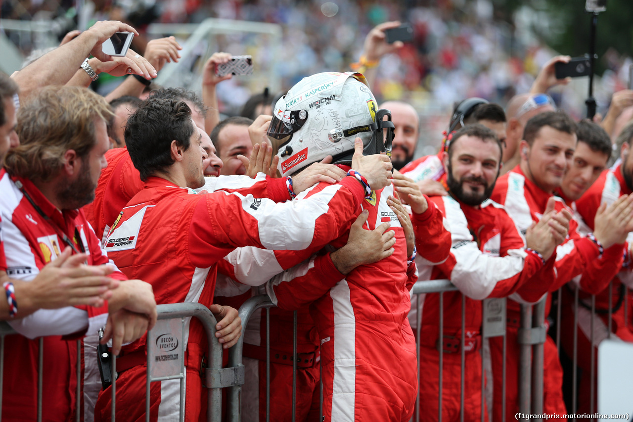 GP BRASILE, 15.11.2015 - Gara, terzo Sebastian Vettel (GER) Ferrari SF15-T