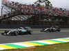 GP BRASILE, 15.11.2015 - Gara, Lewis Hamilton (GBR) Mercedes AMG F1 W06 e Sergio Perez (MEX) Sahara Force India F1 VJM08