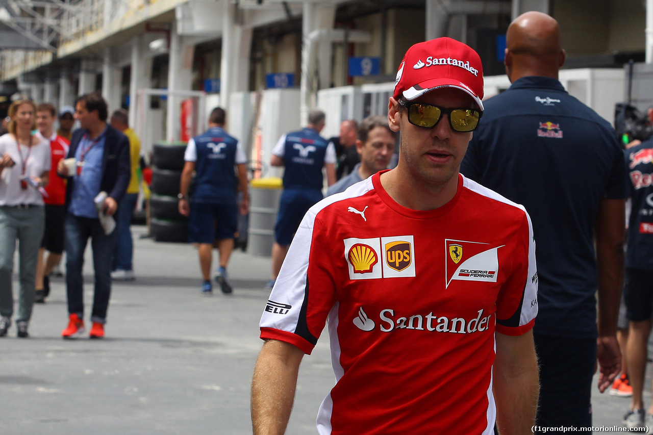 GP BRASILE, 12.11.2015- Sebastian Vettel (GER) Ferrari SF15-T