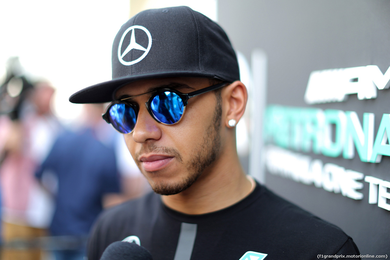 GP BRASILE, 12.11.2015 - Lewis Hamilton (GBR) Mercedes AMG F1 W06