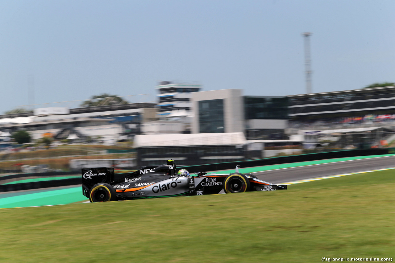 GP BRASILE, 14.11.2015 - Prove Libere 3, Sergio Perez (MEX) Sahara Force India F1 VJM08