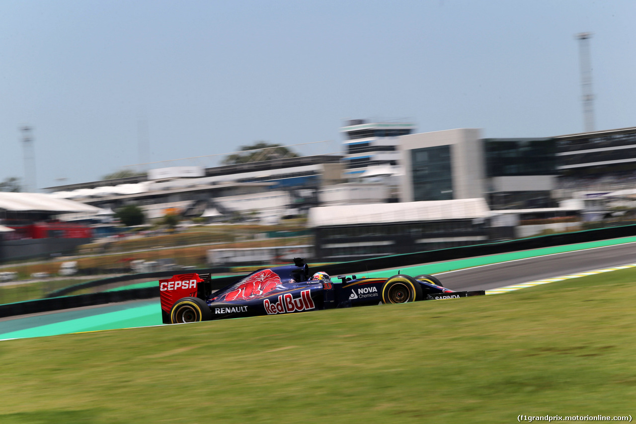 GP BRASILE, 14.11.2015 - Prove Libere 3, Max Verstappen (NED) Scuderia Toro Rosso STR10