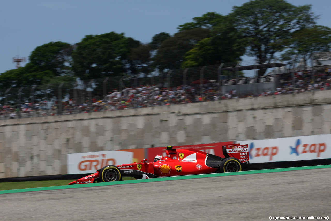 GP BRASILE, 14.11.2015 - Prove Libere 3, Kimi Raikkonen (FIN) Ferrari SF15-T