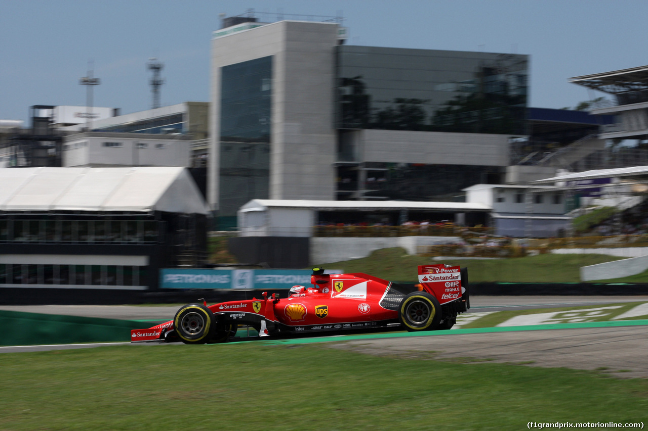 GP BRASILE, 14.11.2015 - Prove Libere 3, Kimi Raikkonen (FIN) Ferrari SF15-T