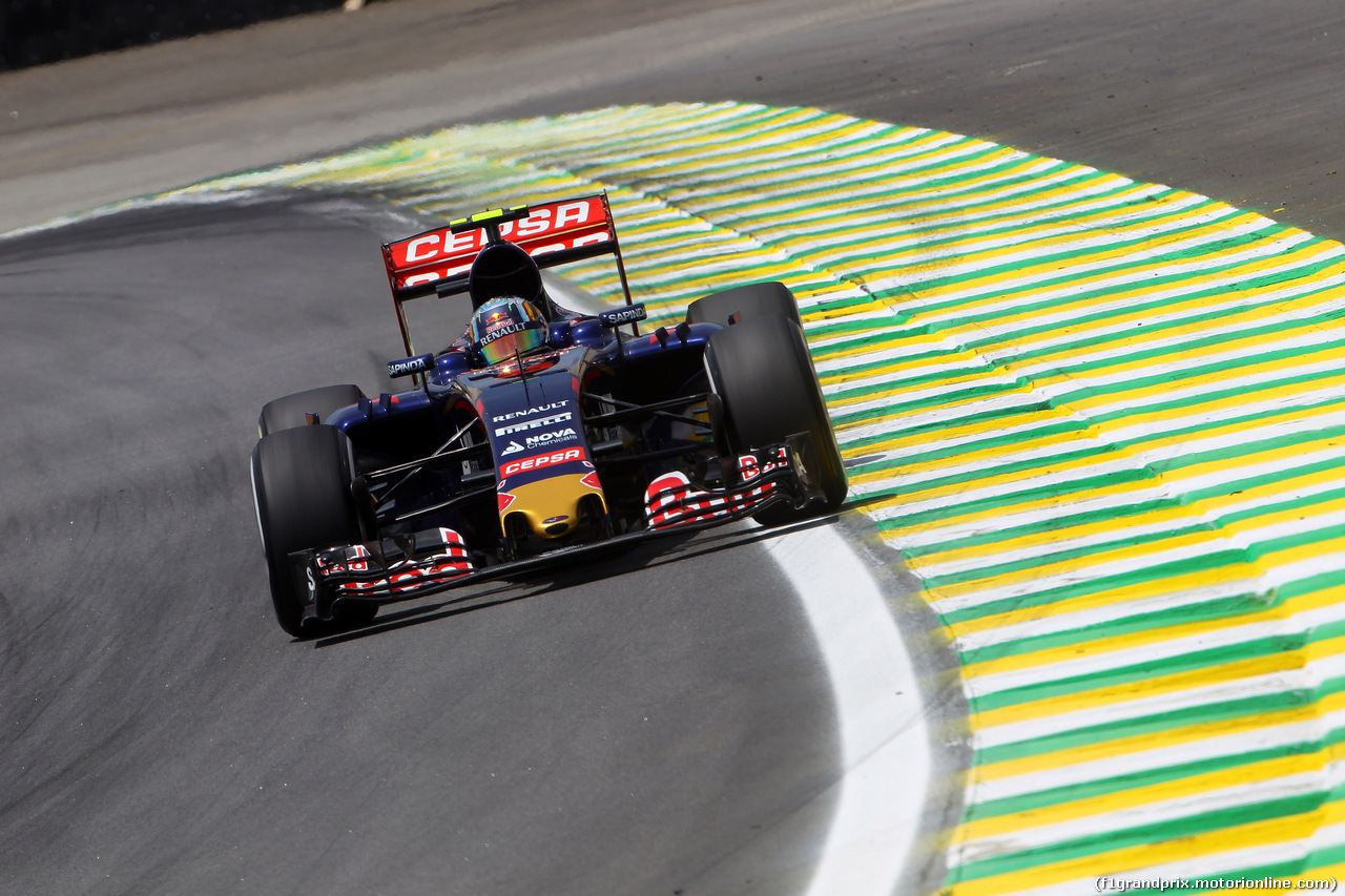 GP BRASILE, 14.11.2015 - Prove Libere 3, Carlos Sainz Jr (ESP) Scuderia Toro Rosso STR10