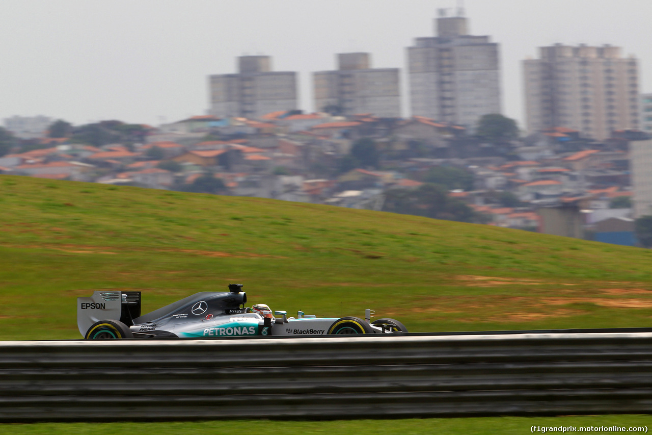 GP BRASILE, 14.11.2015 - Prove Libere 3, Lewis Hamilton (GBR) Mercedes AMG F1 W06