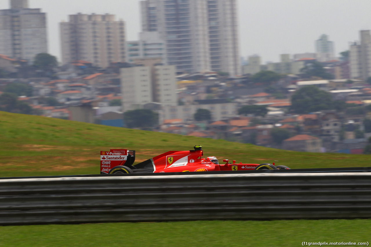 GP BRASILE, 14.11.2015 - Prove Libere 3, Kimi Raikkonen (FIN) Ferrari SF15-T