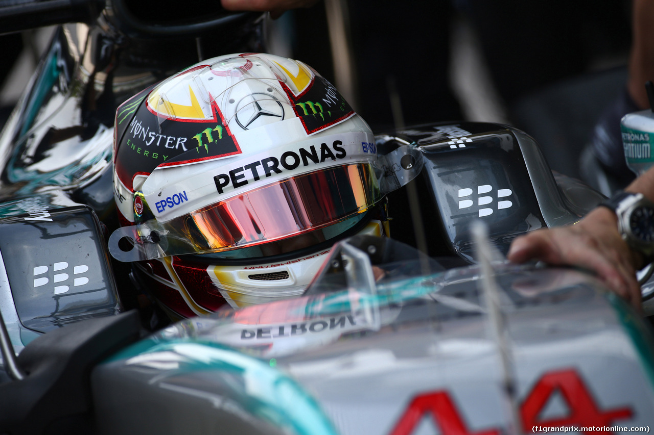 GP BRASILE, 14.11.2015 - Prove Libere 3, Lewis Hamilton (GBR) Mercedes AMG F1 W06