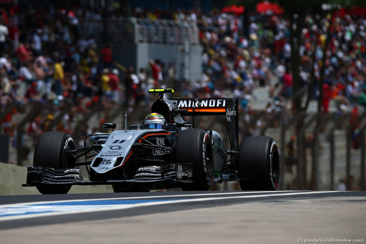 GP BRASILE, 14.11.2015 - Prove Libere 3, Sergio Perez (MEX) Sahara Force India F1 VJM08
