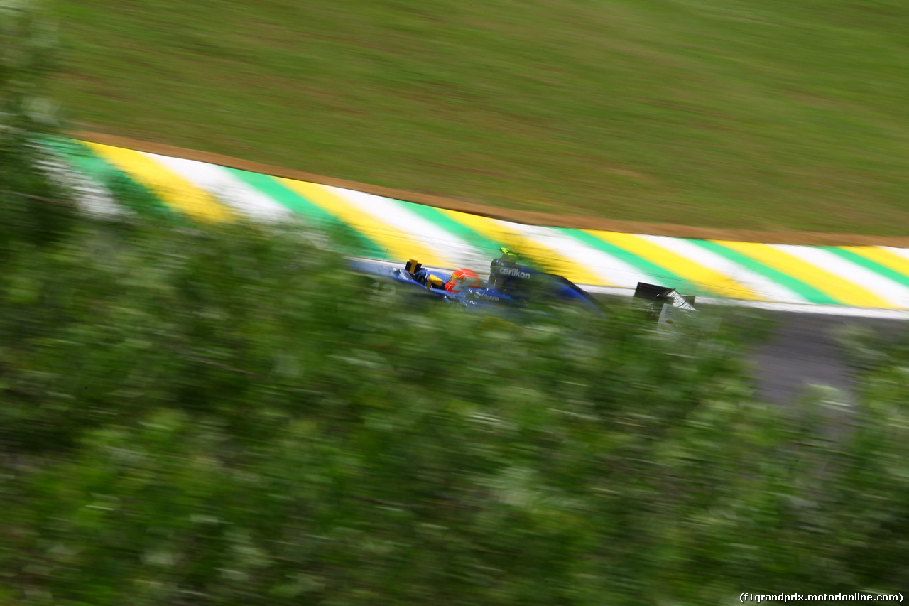 GP BRASILE, 14.11.2015 - Prove Libere 3, Felipe Nasr (BRA) Sauber C34