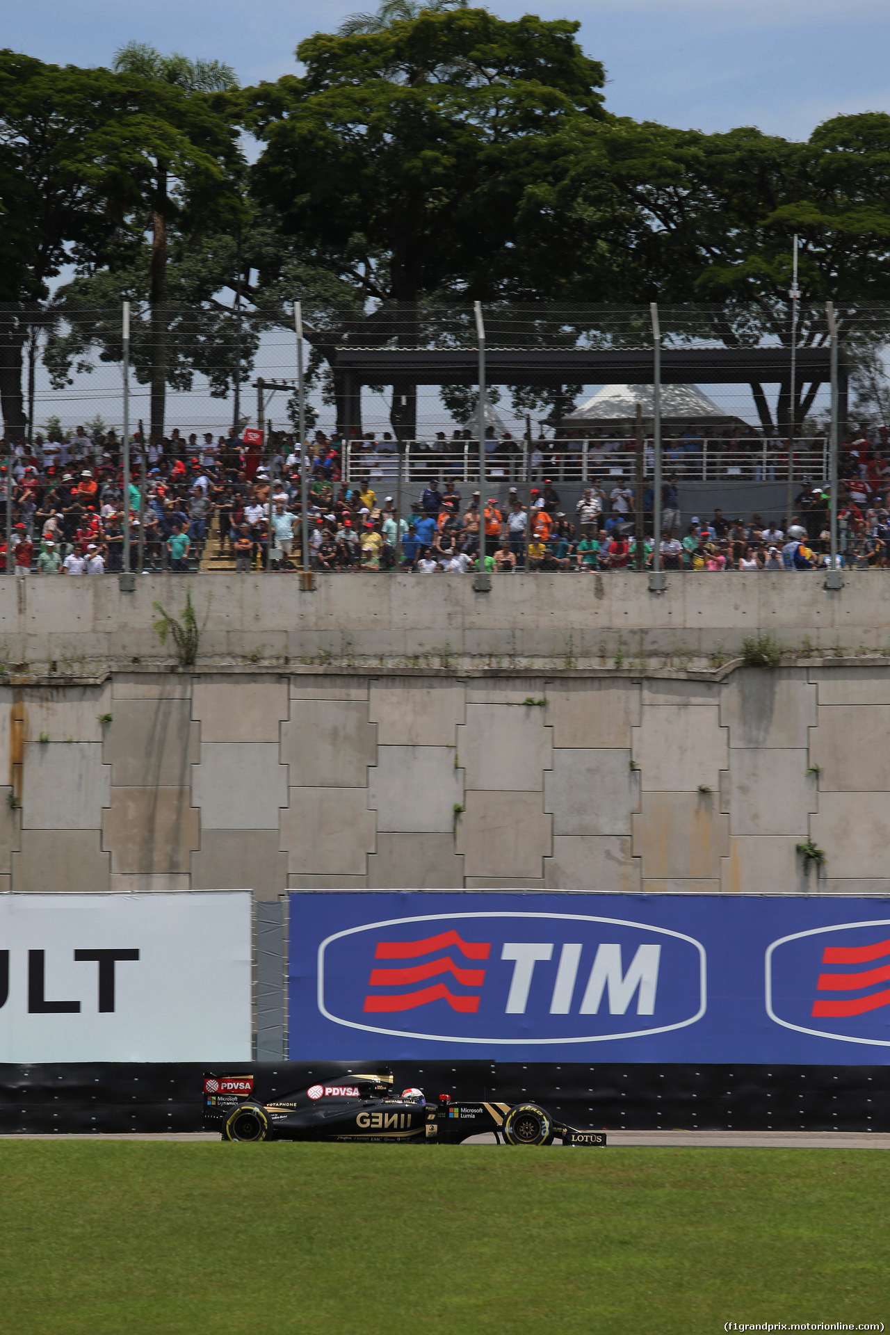 GP BRASILE, 14.11.2015 - Prove Libere 3, Romain Grosjean (FRA) Lotus F1 Team E23