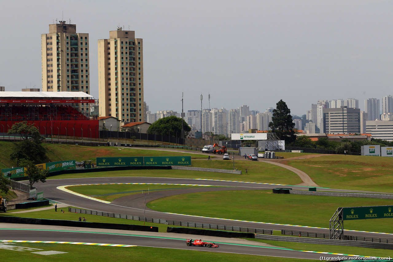 GP BRASILE, 14.11.2015 - Qualifiche, Sebastian Vettel (GER) Ferrari SF15-T