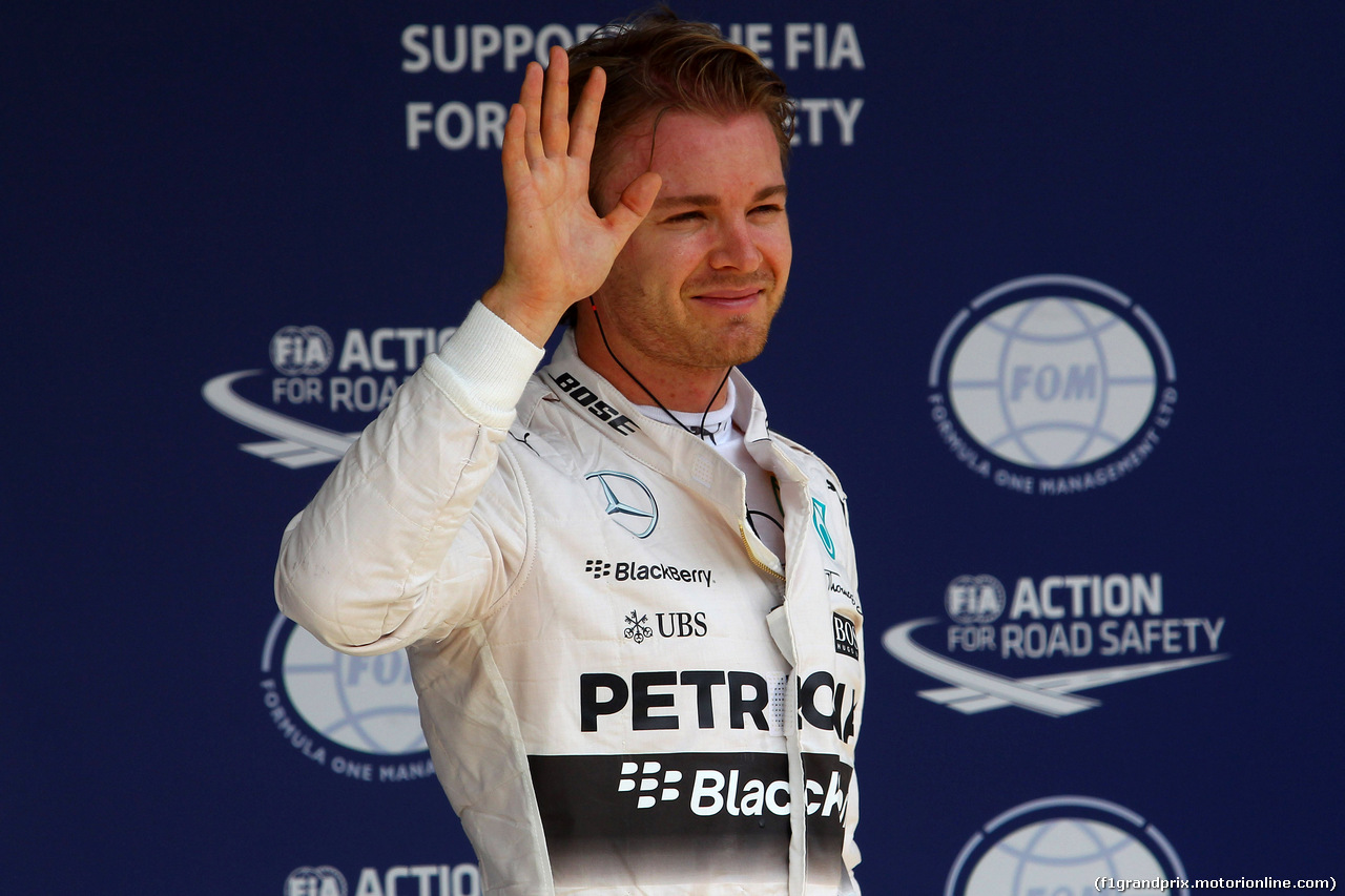 GP BRASILE, 14.11.2015 - Qualifiche, Nico Rosberg (GER) Mercedes AMG F1 W06 pole position