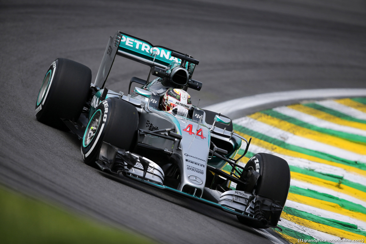 GP BRASILE, 13.11.2015 - Prove Libere 1, Lewis Hamilton (GBR) Mercedes AMG F1 W06