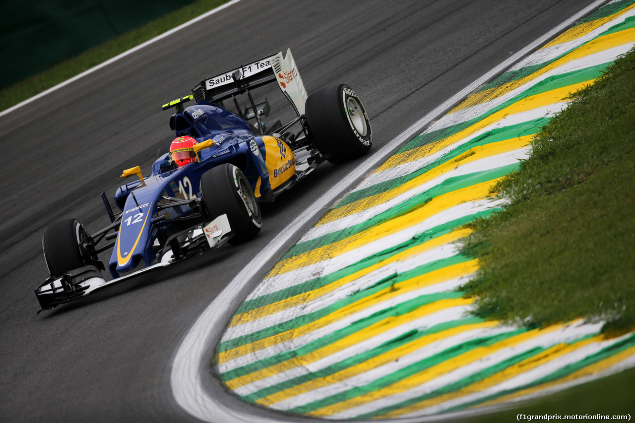 GP BRASILE, 13.11.2015 - Prove Libere 1, Felipe Nasr (BRA) Sauber C34