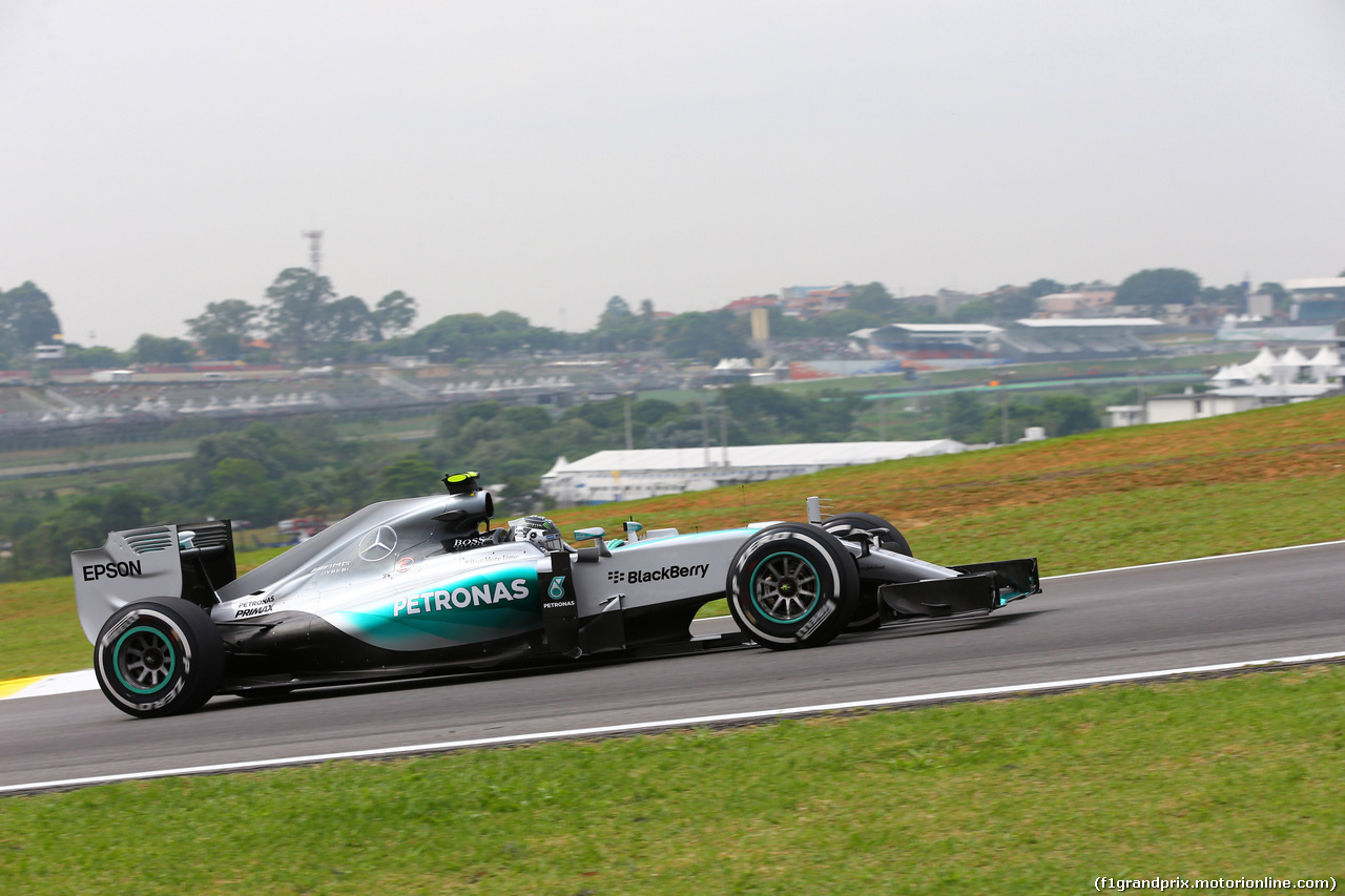 GP BRASILE, 13.11.2015 - Prove Libere 1, Nico Rosberg (GER) Mercedes AMG F1 W06