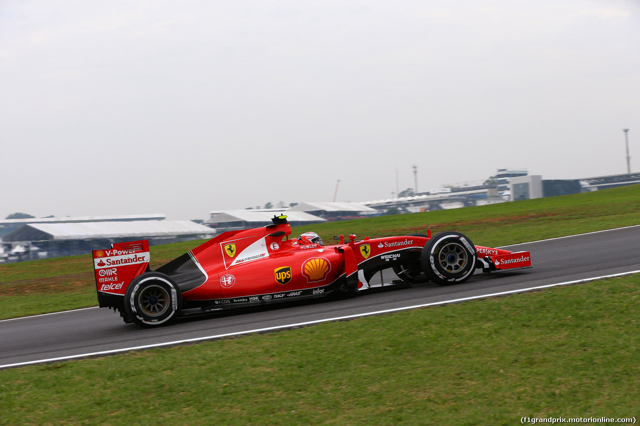 GP BRASILE, 13.11.2015 - Prove Libere 1, Kimi Raikkonen (FIN) Ferrari SF15-T