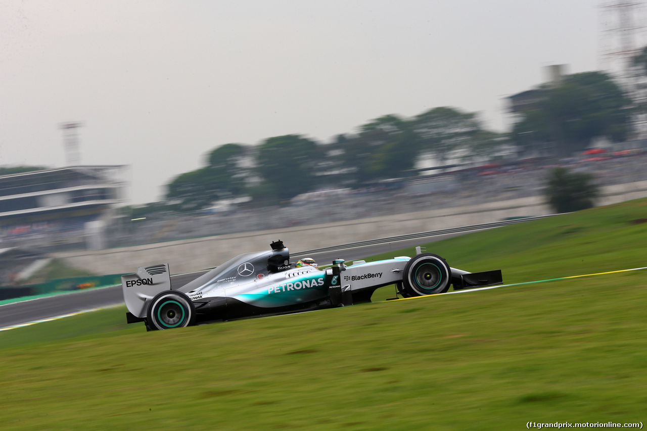 GP BRASILE, 13.11.2015 - Prove Libere 1, Lewis Hamilton (GBR) Mercedes AMG F1 W06