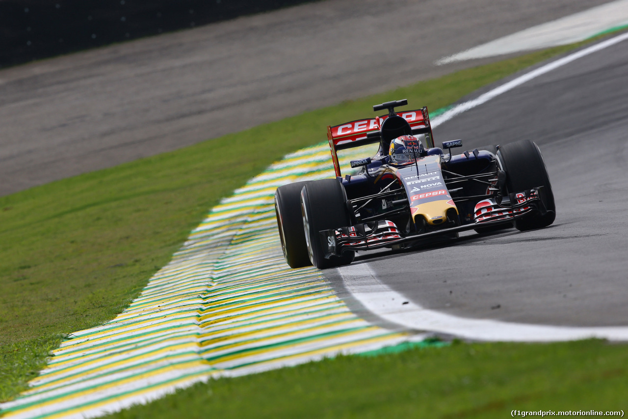 GP BRASILE, 13.11.2015 - Prove Libere 1, Max Verstappen (NED) Scuderia Toro Rosso STR10