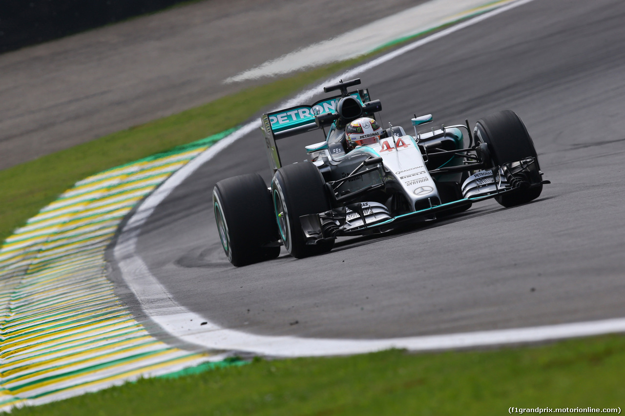 GP BRASILE, 13.11.2015 - Prove Libere 1, Lewis Hamilton (GBR) Mercedes AMG F1 W06