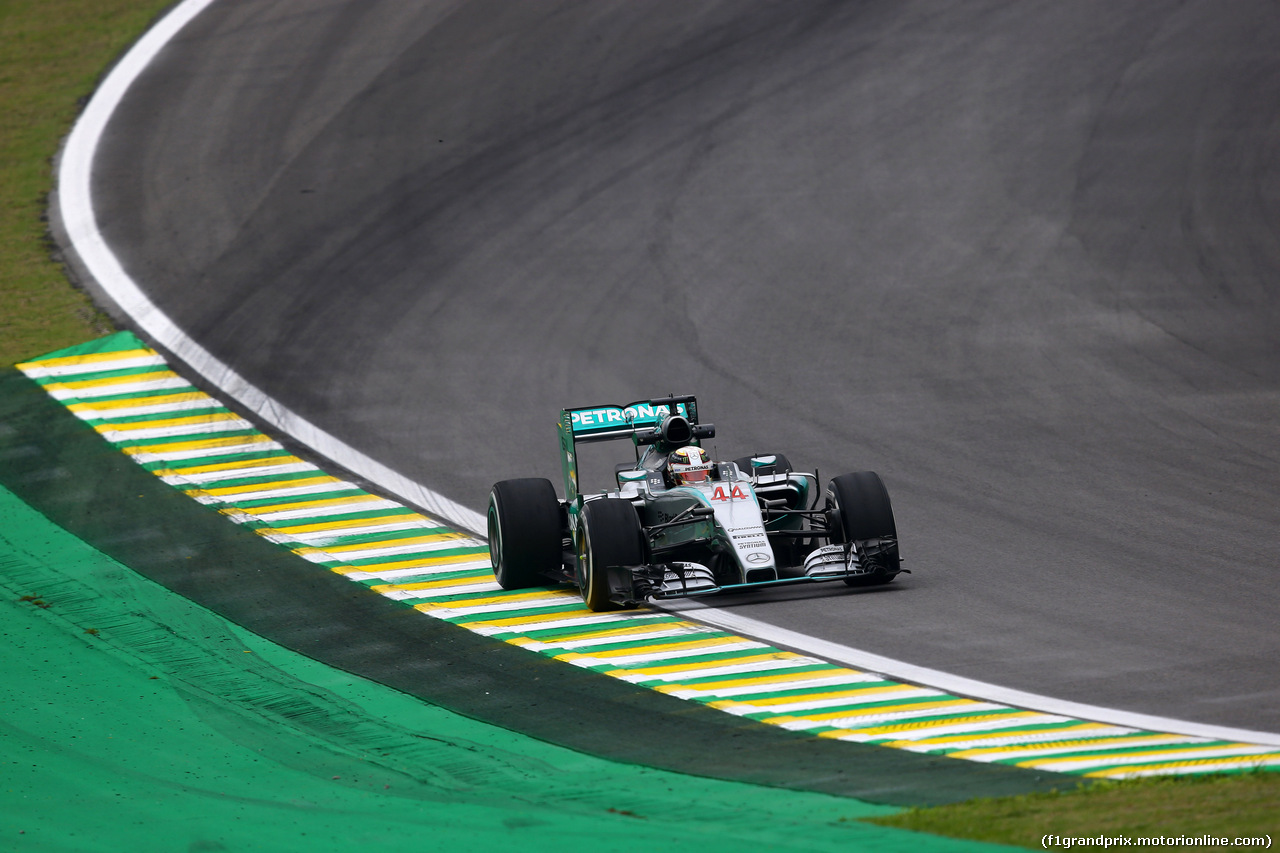 GP BRASILE, 13.11.2015 - Prove Libere 1, Lewis Hamilton (GBR) Mercedes AMG F1 W06