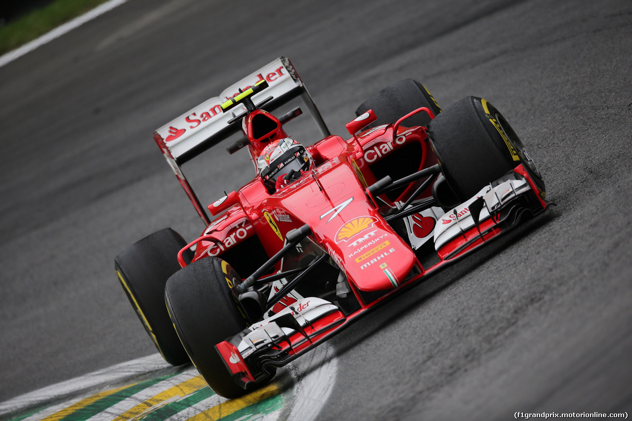 GP BRASILE, 13.11.2015 - Prove Libere 2, Kimi Raikkonen (FIN) Ferrari SF15-T