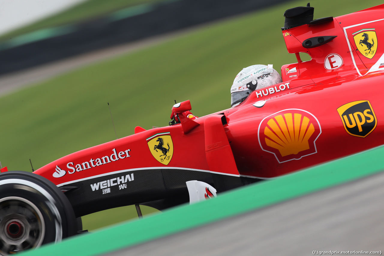 GP BRASILE, 13.11.2015 - Prove Libere 2, Sebastian Vettel (GER) Ferrari SF15-T