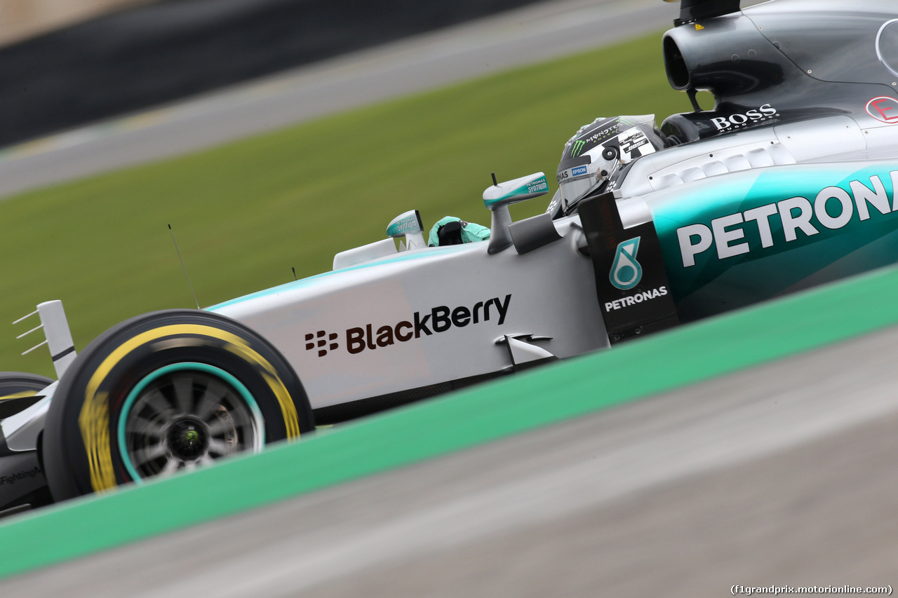 GP BRASILE, 13.11.2015 - Prove Libere 2, Nico Rosberg (GER) Mercedes AMG F1 W06