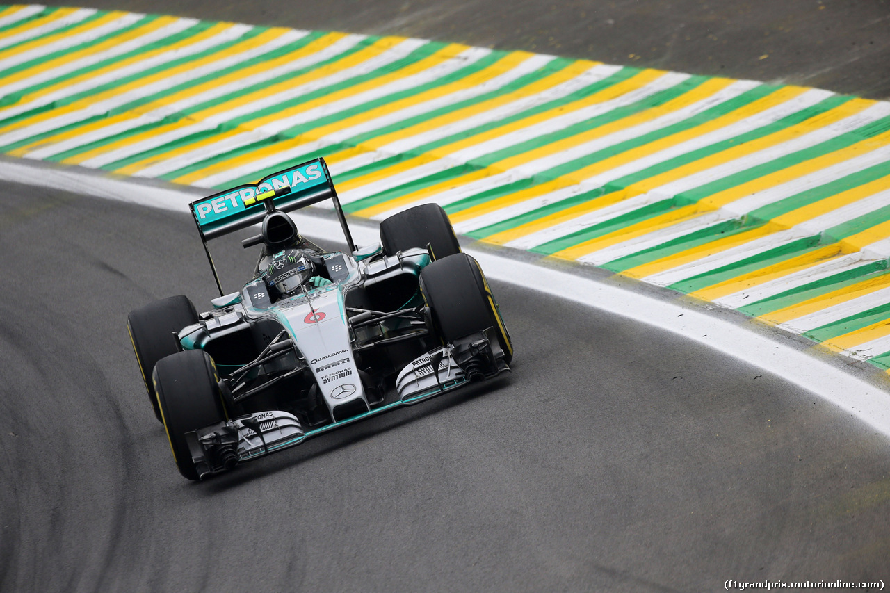 GP BRASILE, 13.11.2015 - Prove Libere 2, Nico Rosberg (GER) Mercedes AMG F1 W06