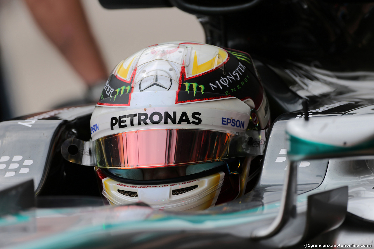 GP BRASILE, 13.11.2015 - Prove Libere 2, Lewis Hamilton (GBR) Mercedes AMG F1 W06