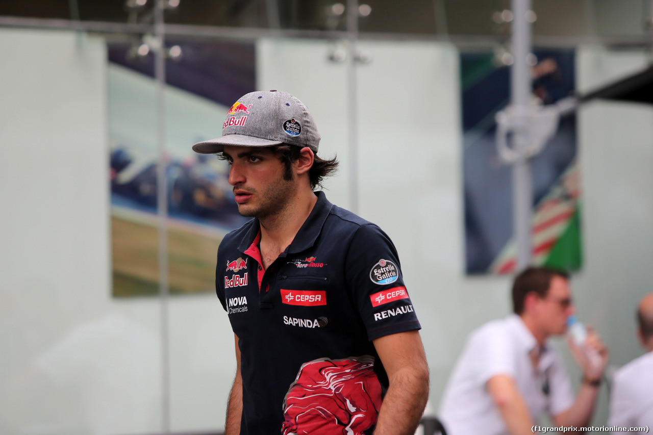 GP BRASILE, 13.11.2015 - Carlos Sainz Jr (ESP) Scuderia Toro Rosso STR10