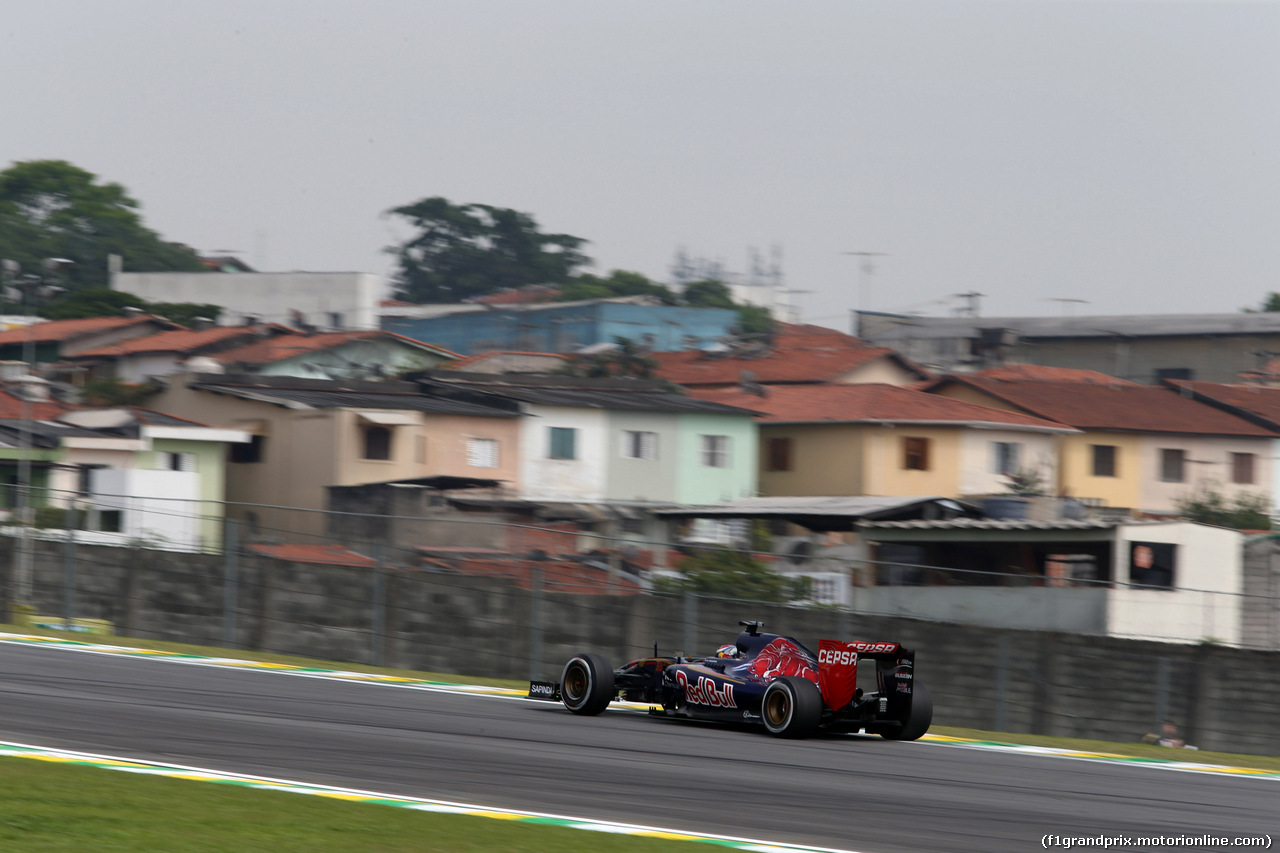 GP BRASILE, 13.11.2015 - Prove Libere 1, Max Verstappen (NED) Scuderia Toro Rosso STR10