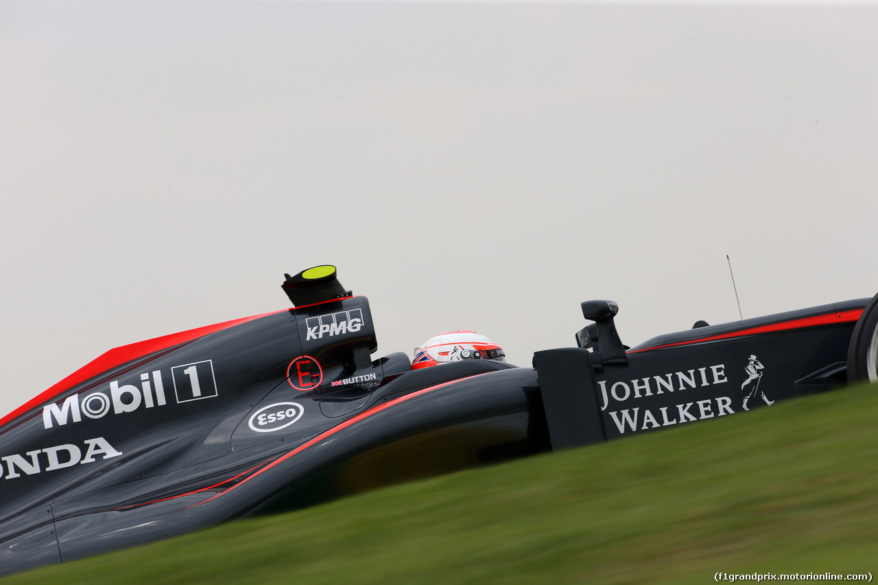 GP BRASILE, 13.11.2015 - Prove Libere 1, Jenson Button (GBR)  McLaren Honda MP4-30.