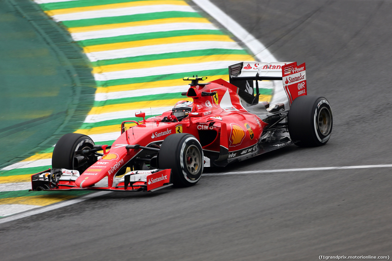 GP BRASILE, 13.11.2015 - Prove Libere 2, Kimi Raikkonen (FIN) Ferrari SF15-T