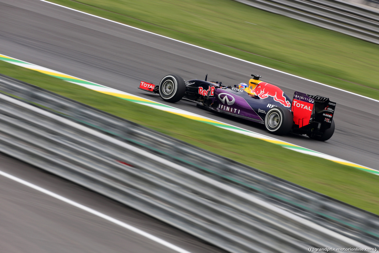 GP BRASILE, 13.11.2015 - Prove Libere 2, Daniel Ricciardo (AUS) Red Bull Racing RB11