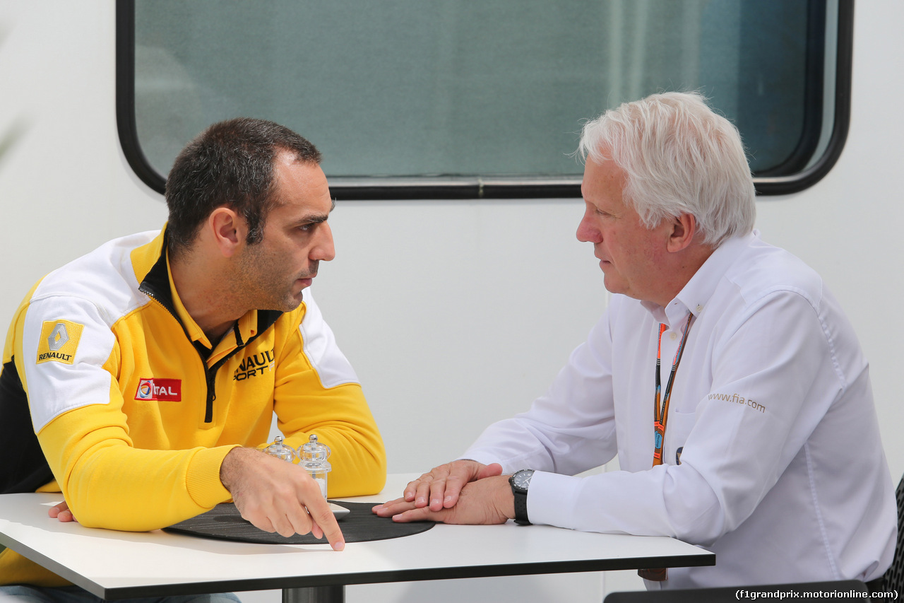 GP CANADA, 07.06.2015 - Cyril Abiteboul (FRA) Renault Sport F1 Managing Director e Charlie Whiting (GBR), Gara director e safety delegate