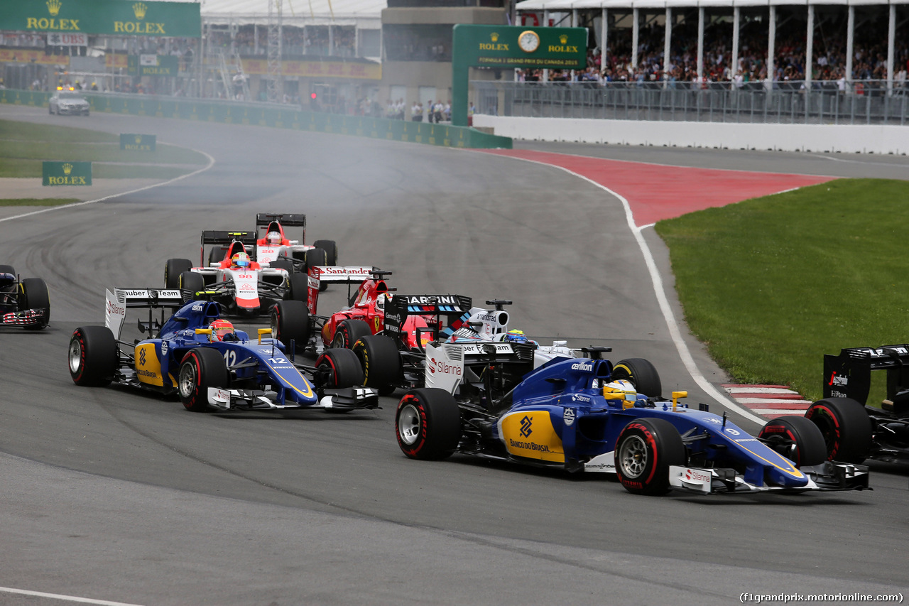 GP CANADA, 07.06.2015 - Gara, Start of the race, Marcus Ericsson (SUE) Sauber C34 davanti a Felipe Nasr (BRA) Sauber C34
