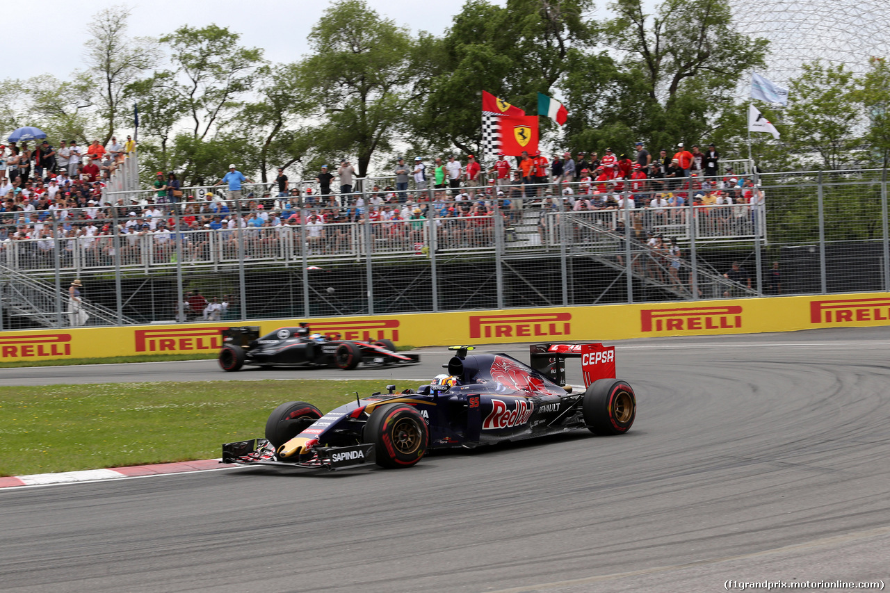 GP CANADA, 07.06.2015 - Gara, Carlos Sainz Jr (ESP) Scuderia Toro Rosso STR10