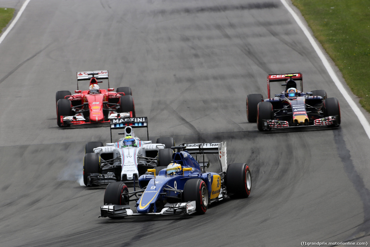 GP CANADA, 07.06.2015 - Gara, Marcus Ericsson (SUE) Sauber C34 e Felipe Massa (BRA) Williams F1 Team FW37