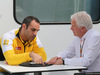 GP CANADA, 07.06.2015 - Cyril Abiteboul (FRA) Renault Sport F1 Managing Director e Charlie Whiting (GBR), Gara director e safety delegate