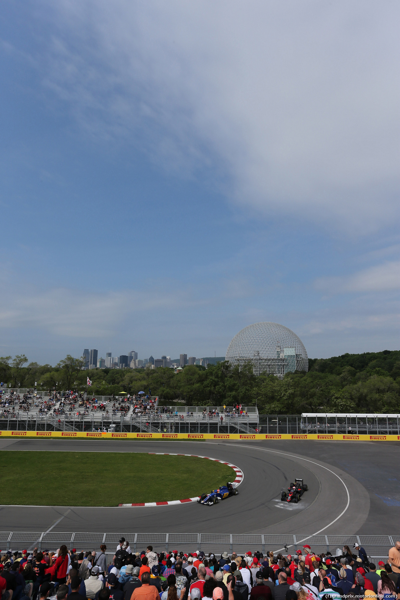 GP CANADA, 05.06.2015 - Prove Libere 1, Felipe Nasr (BRA) Sauber C34 e Jenson Button (GBR)  McLaren Honda MP4-30.