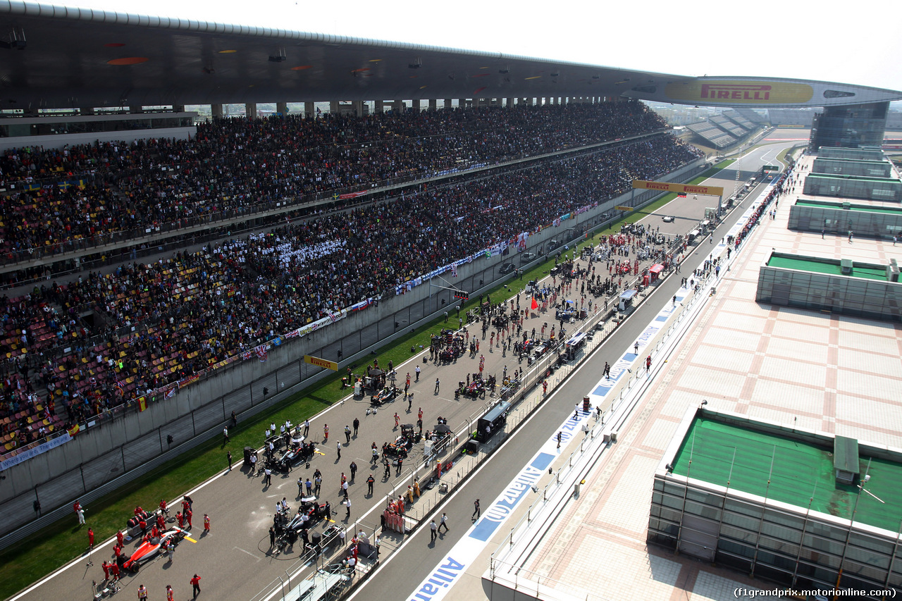 GP CINA, 12.04.2015 - Gara, The grid