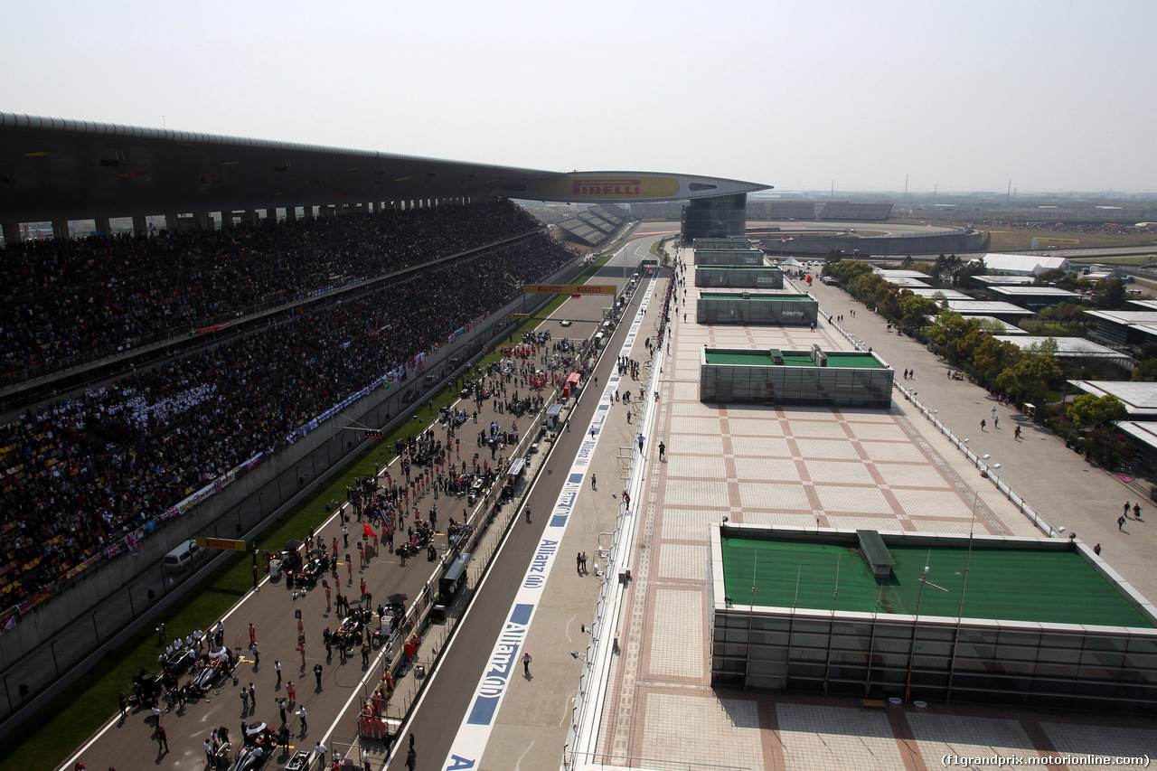 GP CINA, 12.04.2015 - Gara, The grid