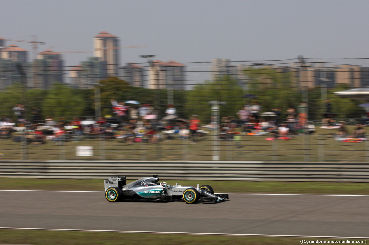 GP CINA, 12.04.2015 - Gara, Nico Rosberg (GER) Mercedes AMG F1 W06