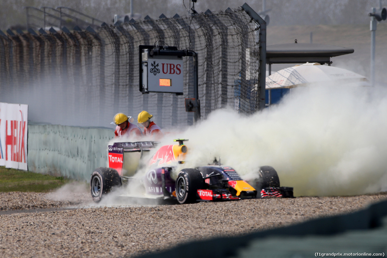 GP CINA, 12.04.2015 - Gara, Daniil Kvyat (RUS) Red Bull Racing RB11