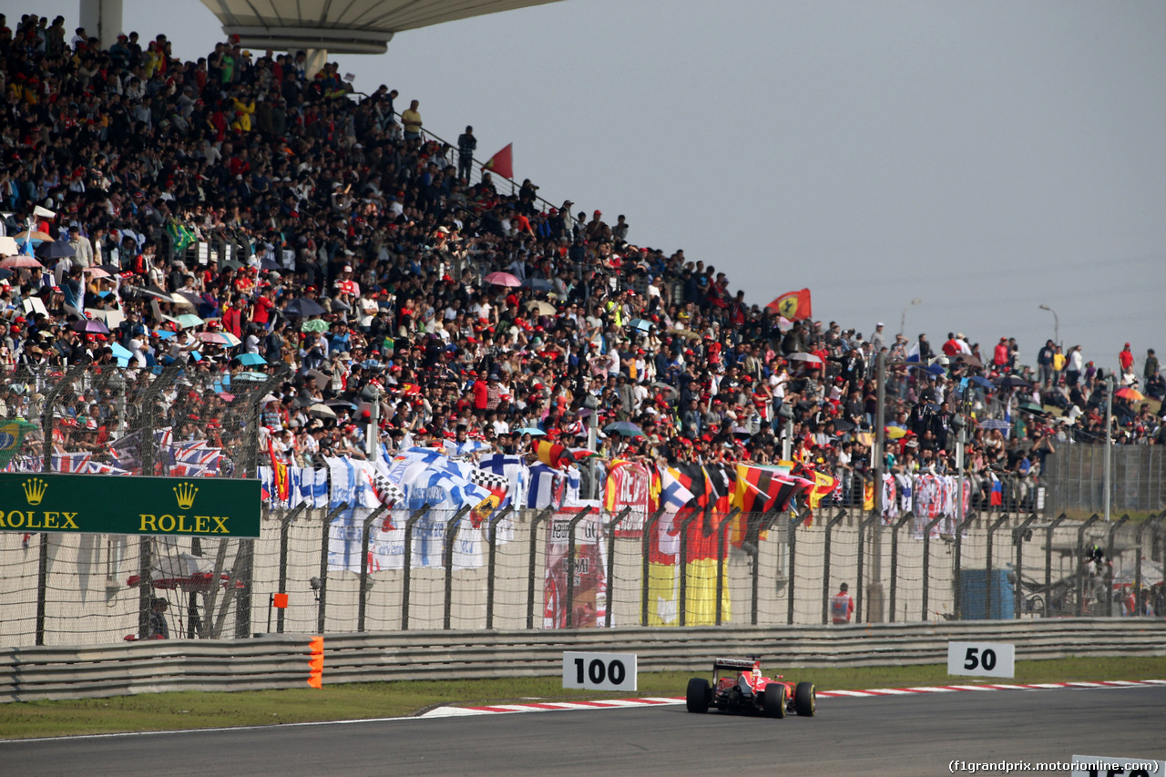GP CINA, 12.04.2015 - Gara, Sebastian Vettel (GER) Ferrari SF15-T