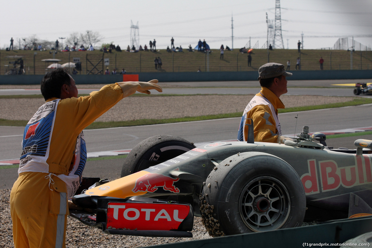 GP CINA, 12.04.2015 - Gara, Daniil Kvyat (RUS) Red Bull Racing RB11