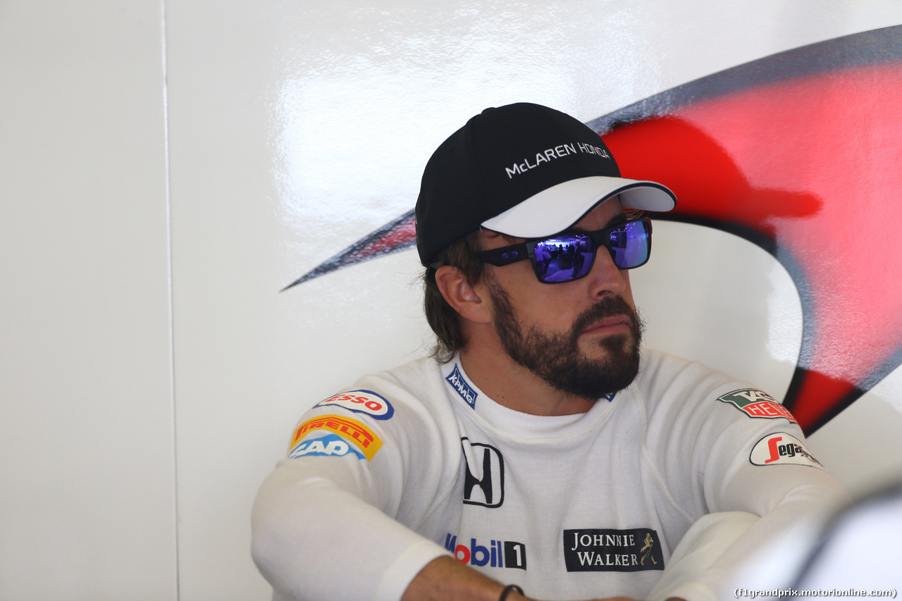 GP CINA, 11.04.2015 - Prove Libere 3, Fernando Alonso (ESP) McLaren Honda MP4-30